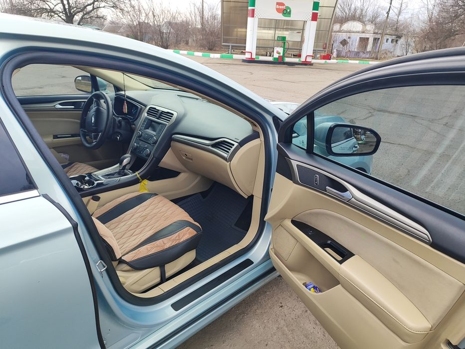Ford Fusion гибрид