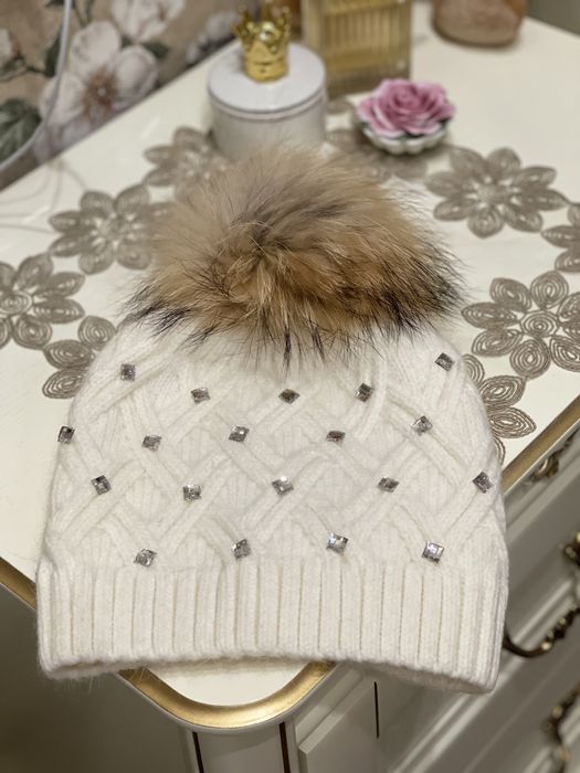 Шапка с бубоном