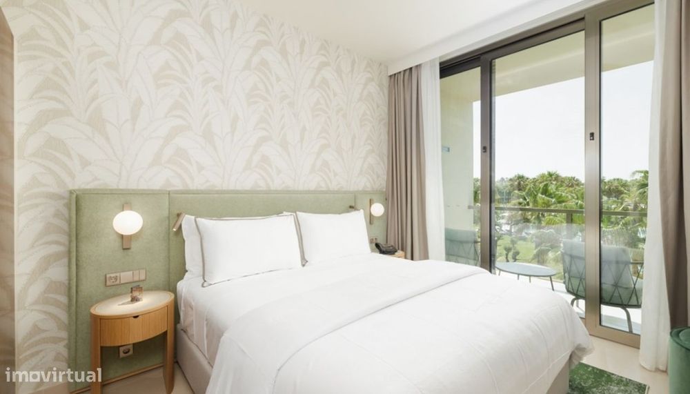 Apartamento T3 à venda com acesso direto à praia dos Salgados, Algar