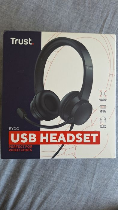 Headset com caixa selada, novos nunca usados