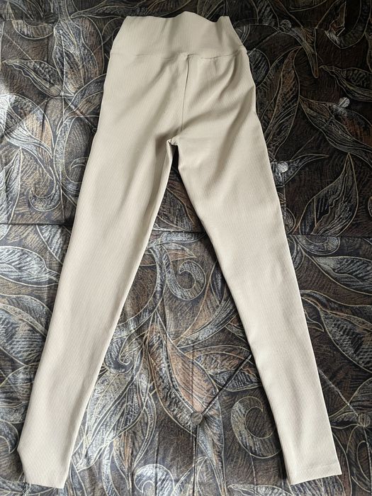 Лосіни в рубчик.