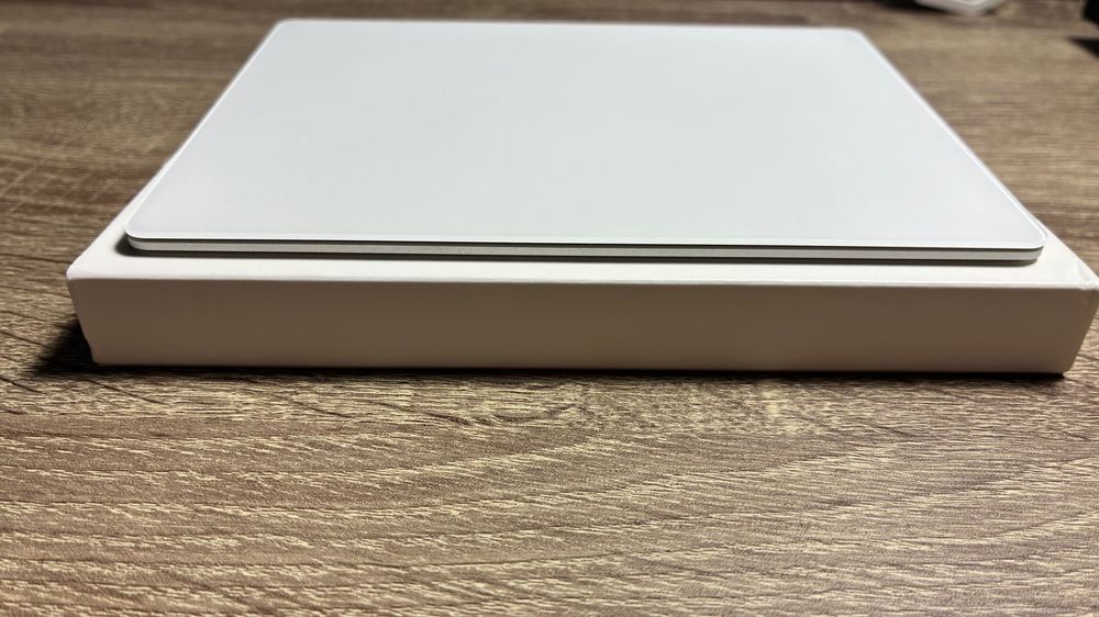 Apple Magic Trackpad 2