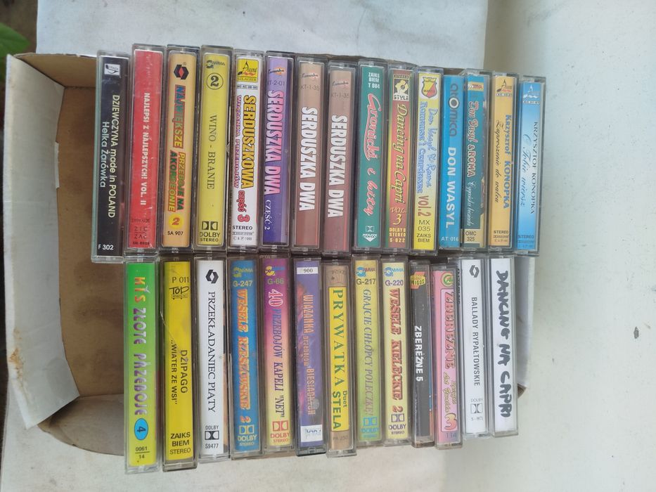 Kasety magnetofonowe nagrania ludowe