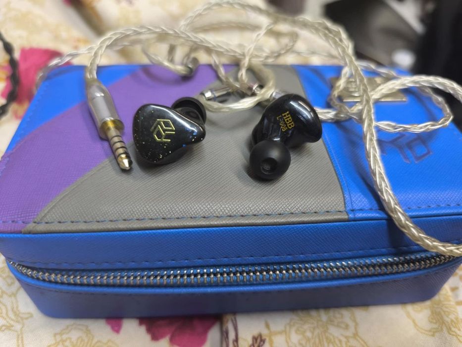 Yanyin x HBB Mahina 1DD + 4BA + 2EST наушники трибриды 0.78 - 4.4
