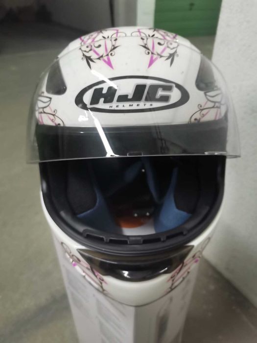Capacete novo de mulher HJC