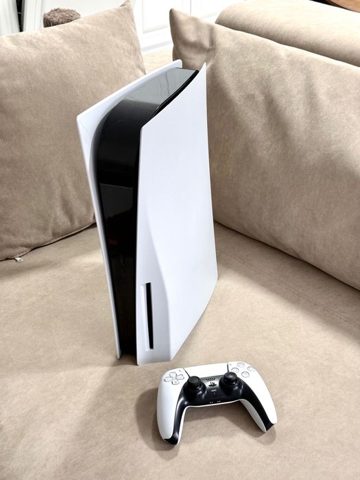 Продам Sony PlayStation 5