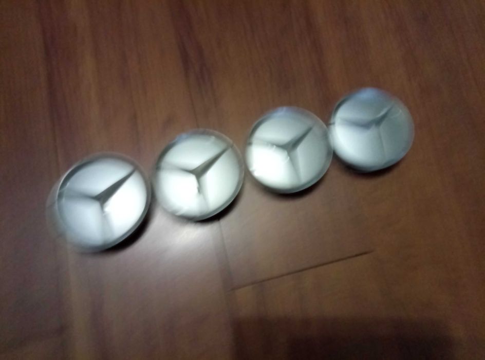 продам колпачки （заглушки）