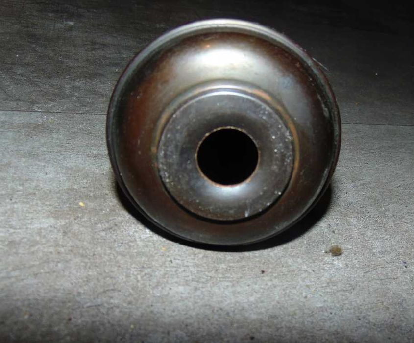 Stary mosiężny środek do żyrandol,lampka,wys.12,3 cm.