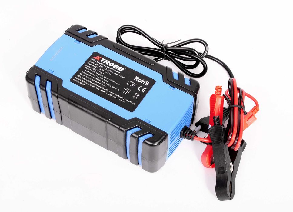 XTROBB automatyczny prostownik do akumulatora 12V 8A, 24V 4A,  6-150Ah, 130W FBC122408D
