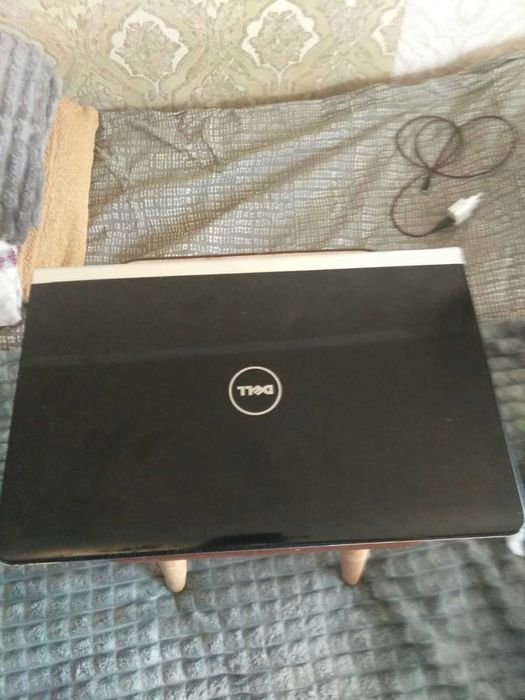 ноутбук Dell 1747 робочий ВЕЛИК ЕКРАН/ і7 -4/8 ядер/RAM 4 gb/Hdd 350gb