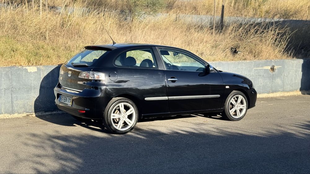 Seat ibiza 1.4tdi 6l 5lugares UNICO DONO — photo 3
