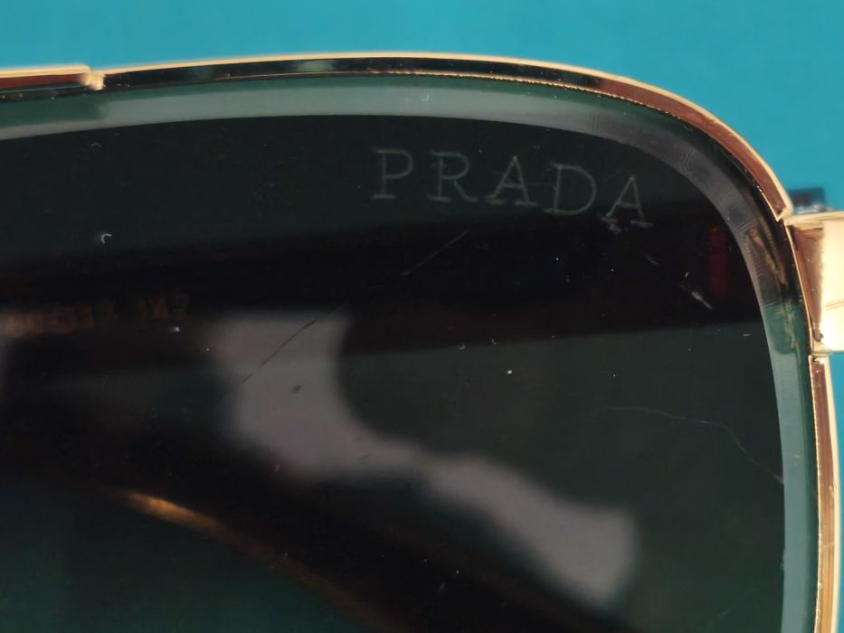 óculos de sol Prada