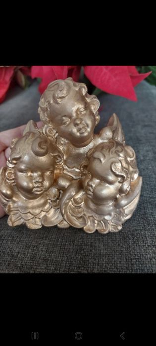 Trio de anjos dourados para pendurar