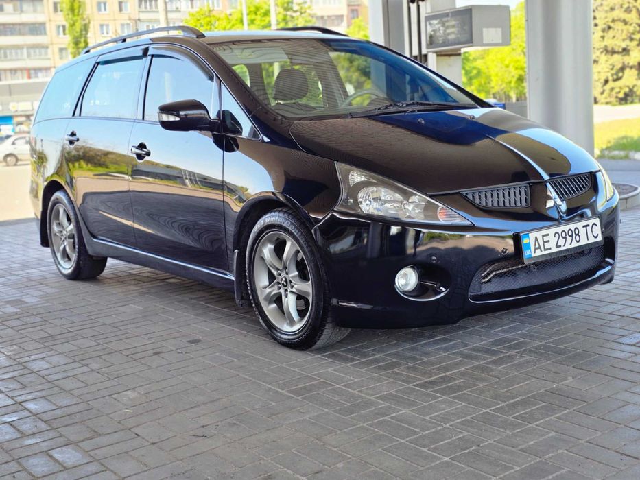 Mitsubishi Grandis 2.4 газ АКПП