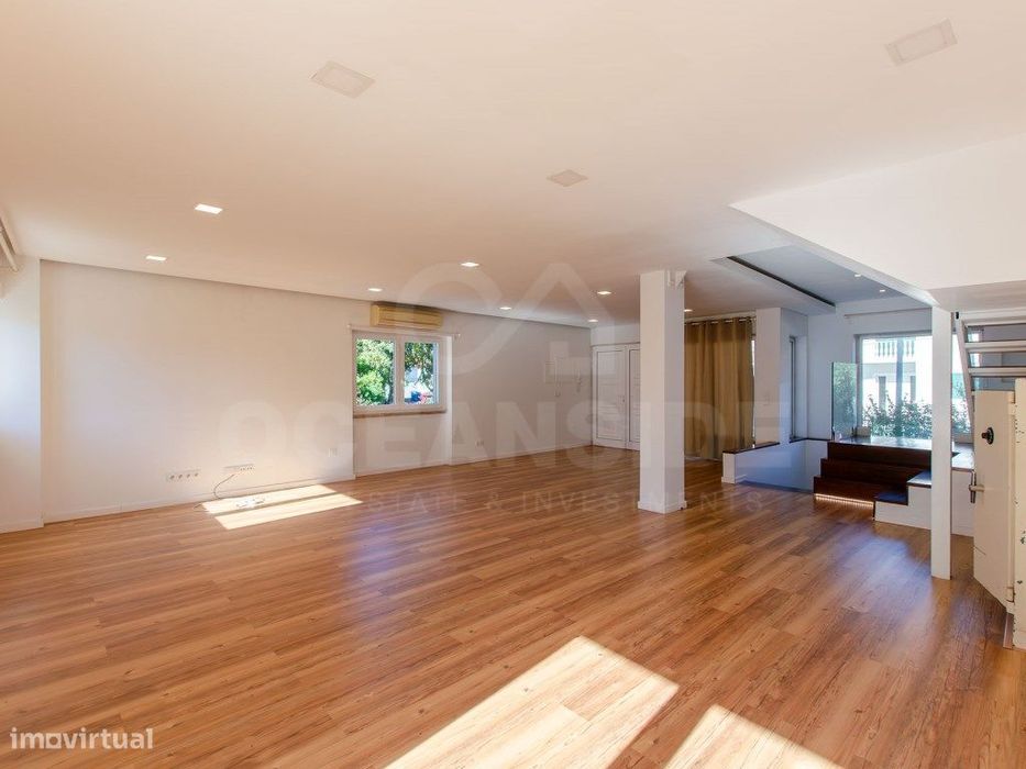 Moradia T4 + 1 em Tercena