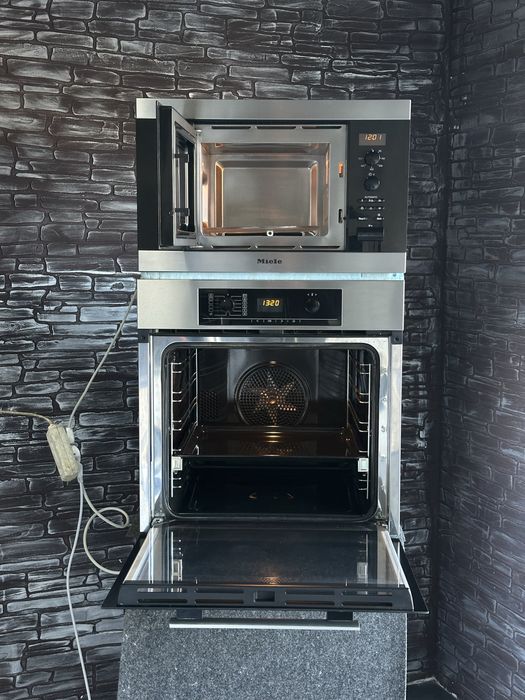 Комплект!Духовка,Духова шафа+Мікровхильовка Miele H 5240 | m 8160