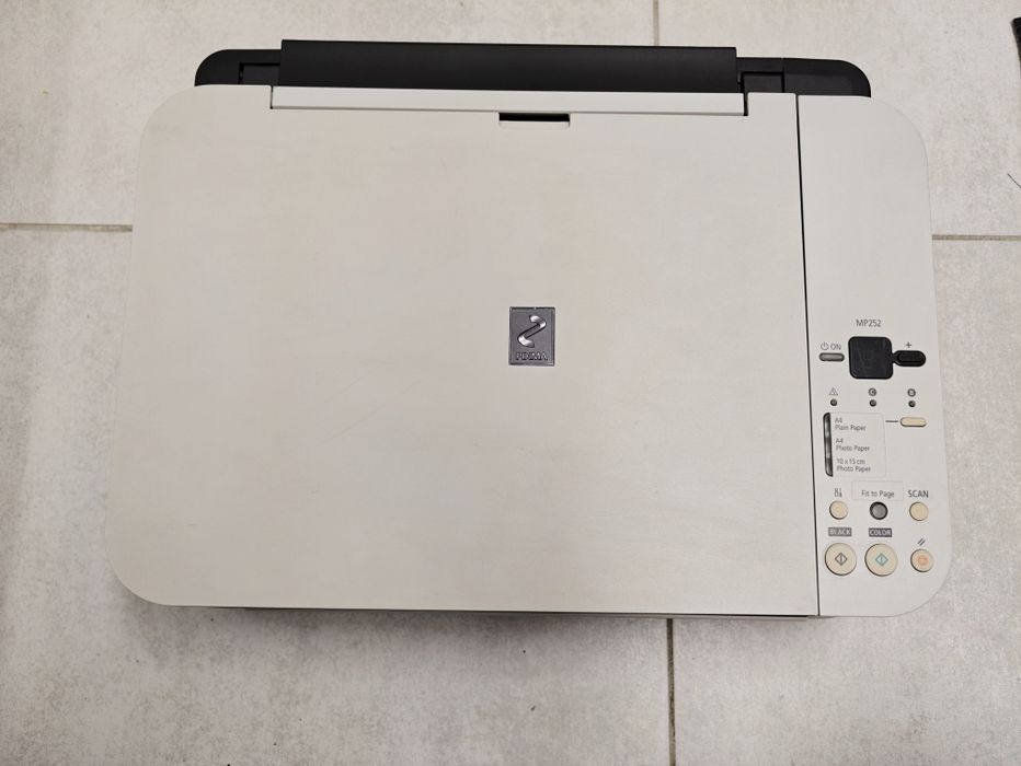 Drukarka Canon ze skanerem