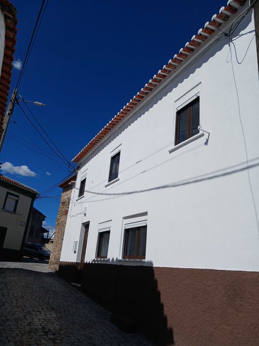 Moradia T3 remodelada Castelo Branco