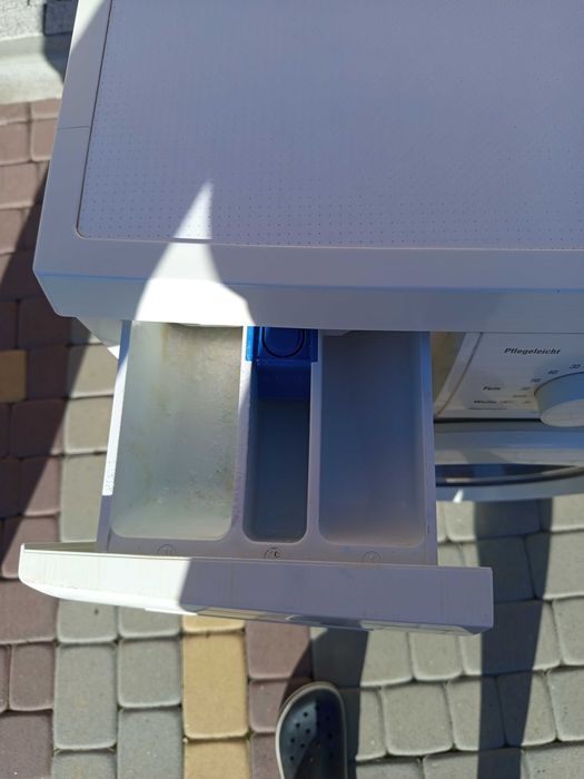 Стіральна машинка