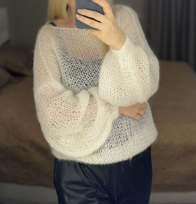 Білий мохеровий светр хмаринка павутинка хендмейд легкий вільна вязка