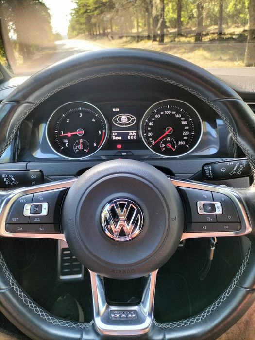 Volkswagen Golf VII GTD