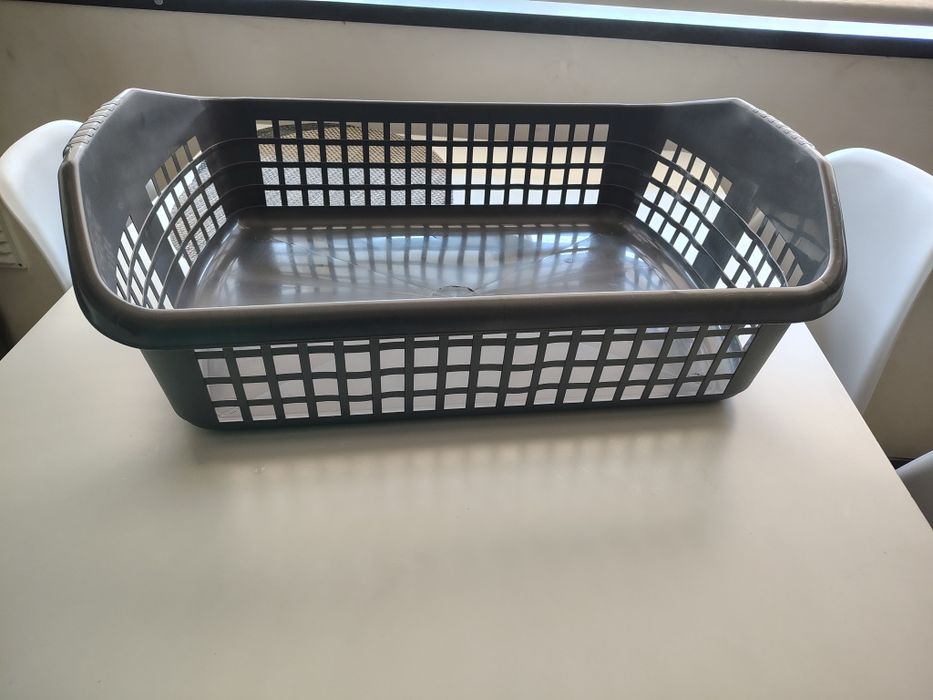 Cestos para roupa e alguidares
