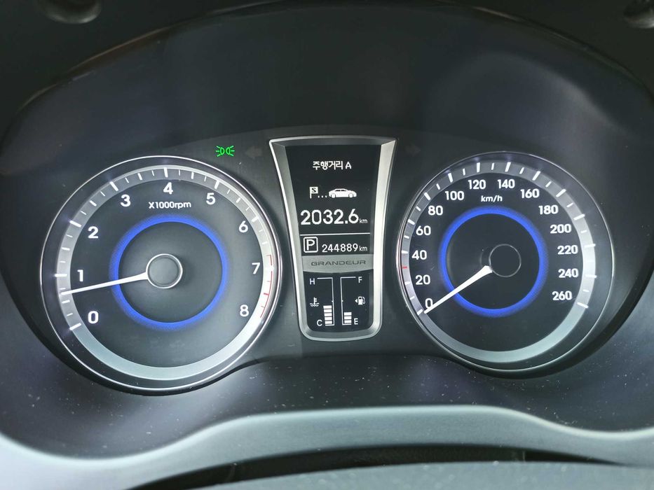 Hyundai Grandeur 2014 VIN KMHFH41NBEA383661 фото оголошення 11 з 24