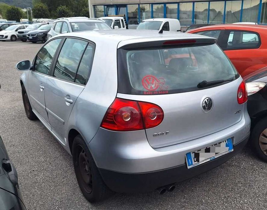 Volkswagen Golf V 2005 2.0TDI/ Na części