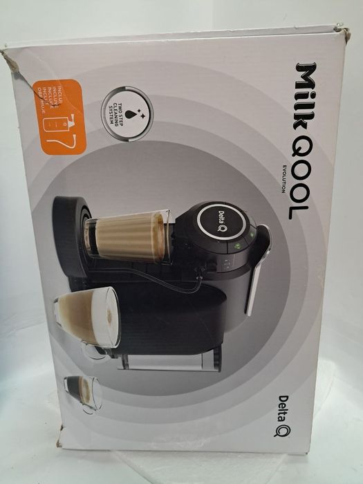 Кавоварка капсульна з капучинатором Delta Q Milk