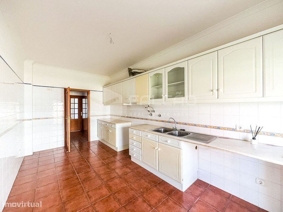 Apartamento T2 Arrendamento em Santarém (Marvila), Santa Iria da Ribei