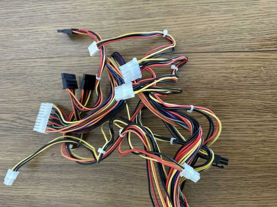 Блок живлення FSP FSP400-60APN (85) 400wat 6 PIN