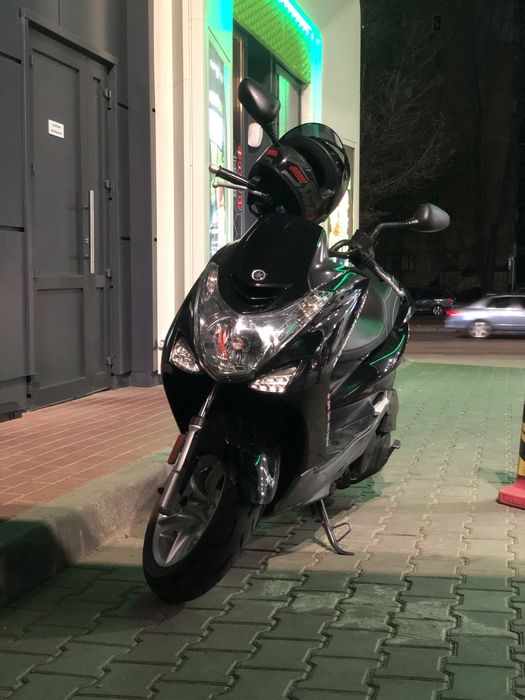 Yamaha majesty xs max