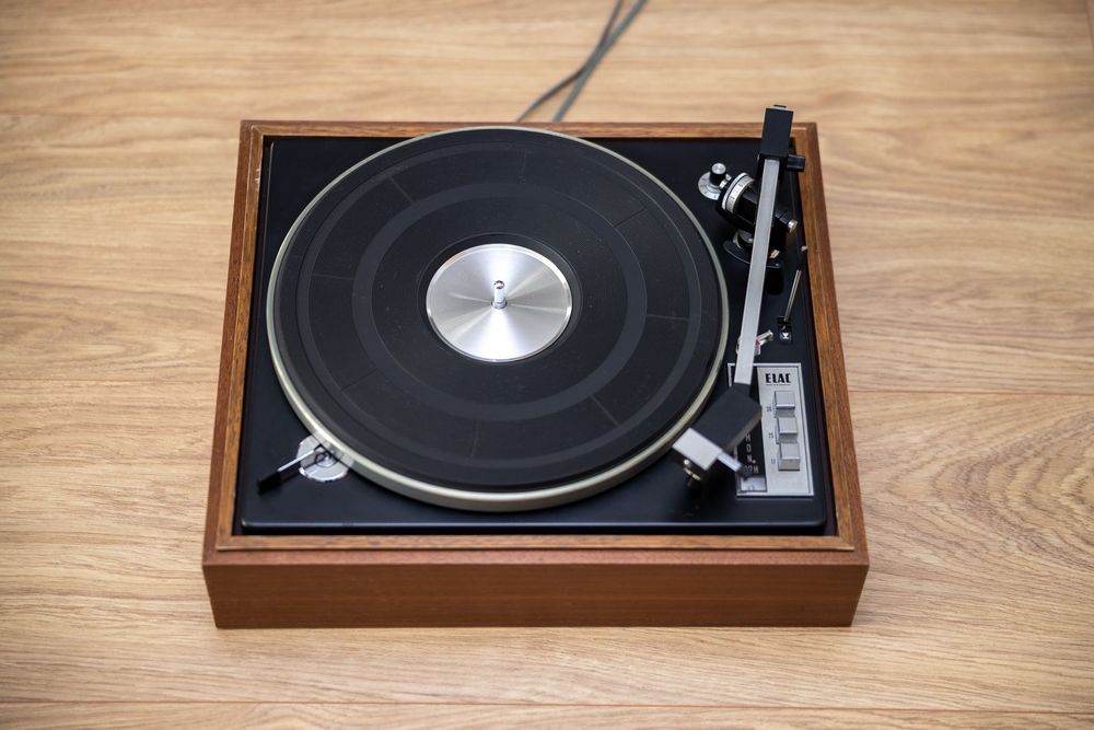 Gramofon Elac Miraphon 22H