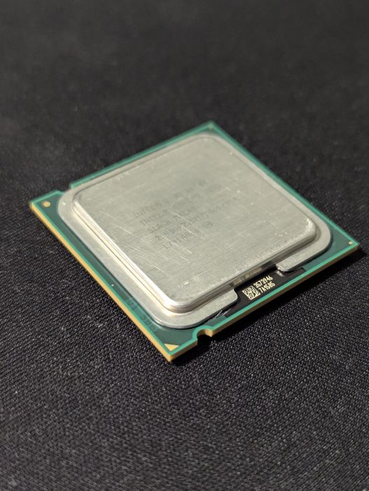 Intel Core 2 Quad Q6600 2.4GHz, socket 775