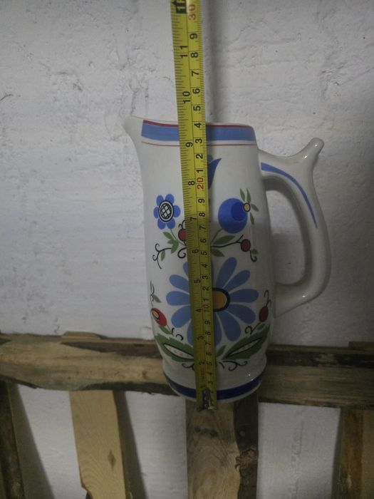 Sprzedam piękny duży dzban porcelanowy firmy Lublana