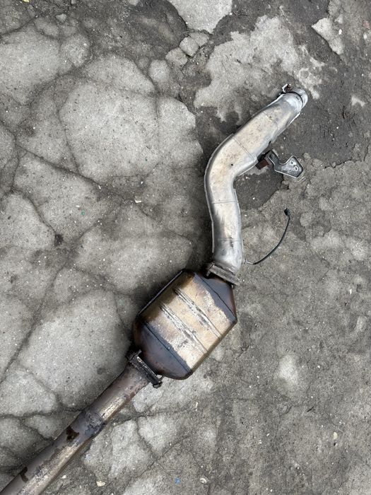 Katalizator pusty e60 e61 m46 520d 2.0d