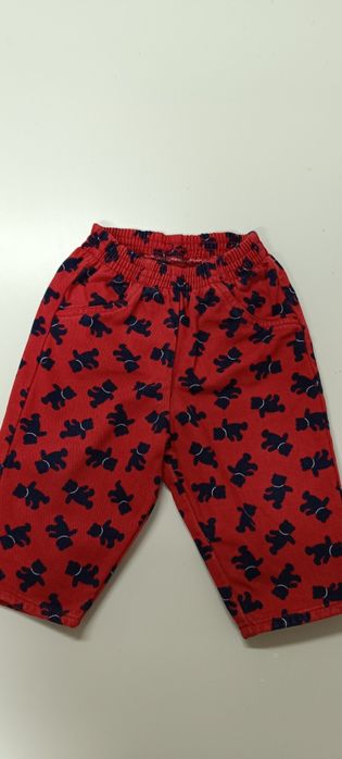 Calças para bebé 3/6 meses. Usado. Já não tem etiqueta. Posso enviar m