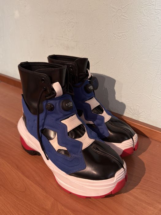 Maison Martin Margiela × Reebok Tabi Instapump Fury Blue/Black/White (EU 44 / US 10.5)