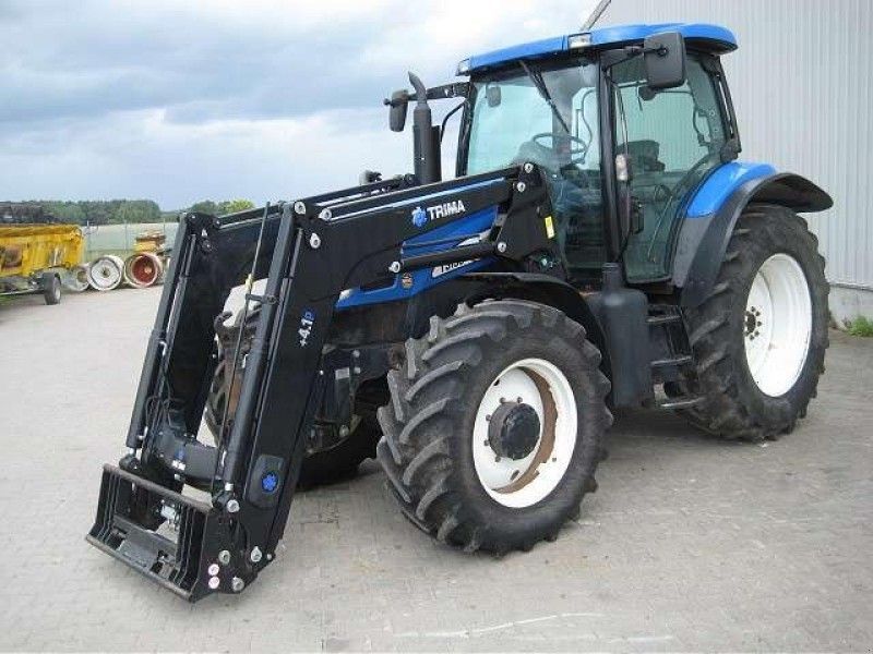 New Holland TSA 135 AEC ,2004 + TUR/IDEAL STAN