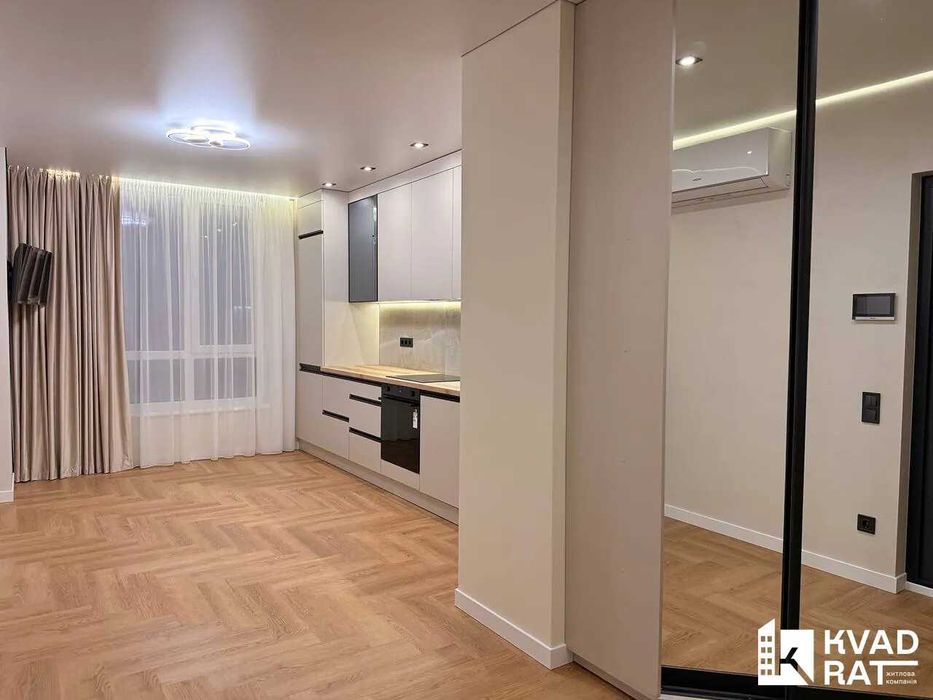 Продаж у укомплектованої квартири у новобудові біля ТЦ Veles Mall