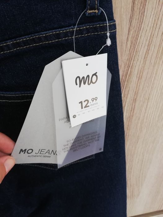 Calças de ganga novas / Jeans MO
Vendo calças de ganga novas.
Não fui