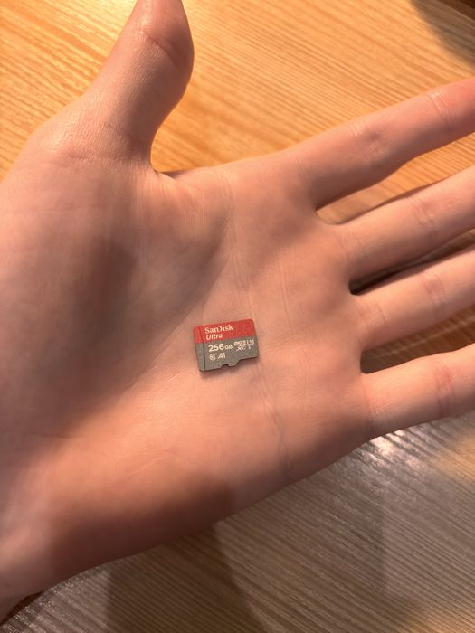MicroSDXC Ultra 256GB + + SD adaptér