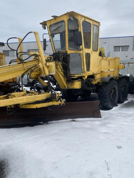 Продам автогрейдер дз-180 з пдв