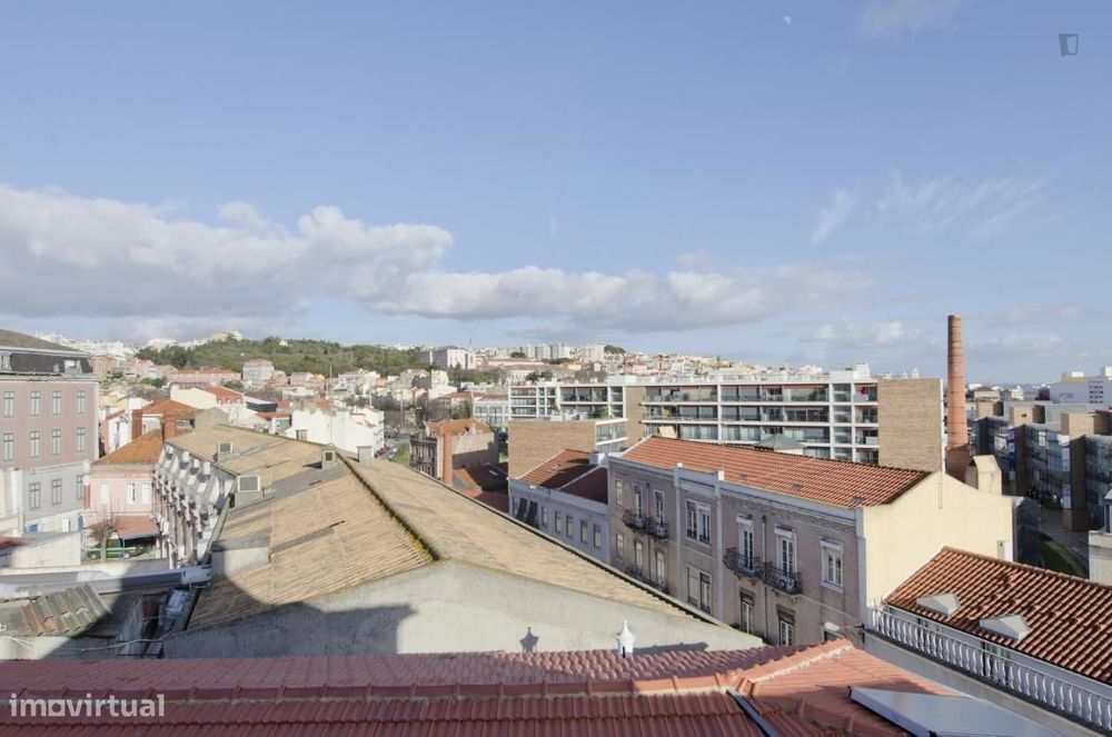 Quarto - localizado em Alcântara Lisbon