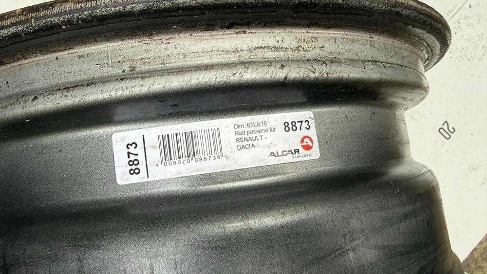 9018 Używana felga stalowa Dacia Duster 6,5-16 5x114,3  ET: 50