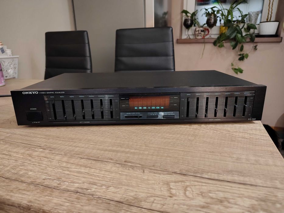 Korektor graficzny Onkyo EQ 240 sprzedam