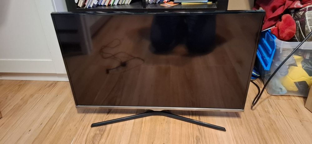 Telewizor Samsung  UE32J5100AW