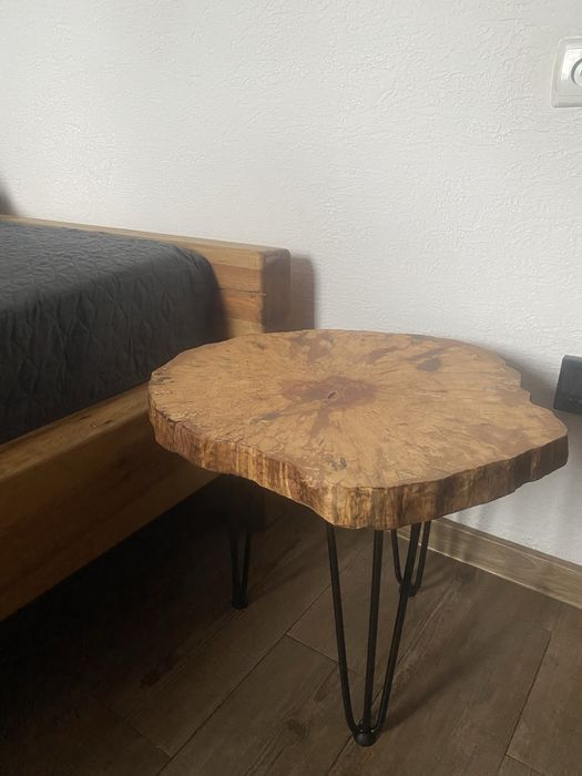 Столик кавовий,столик приліжковий,стіл журнальний