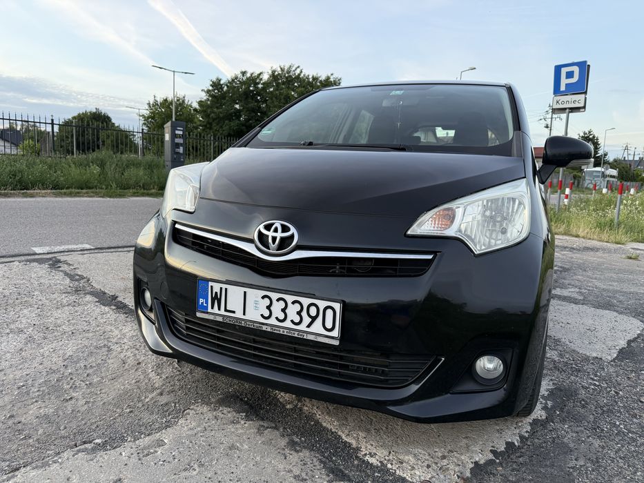 Toyota Verso-S