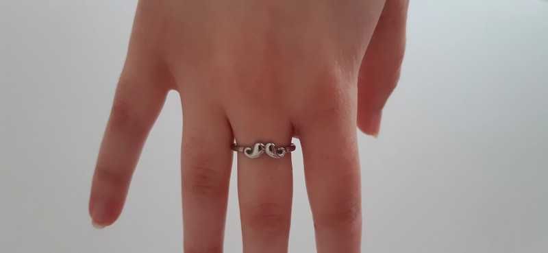 Anel bigode (prateado)